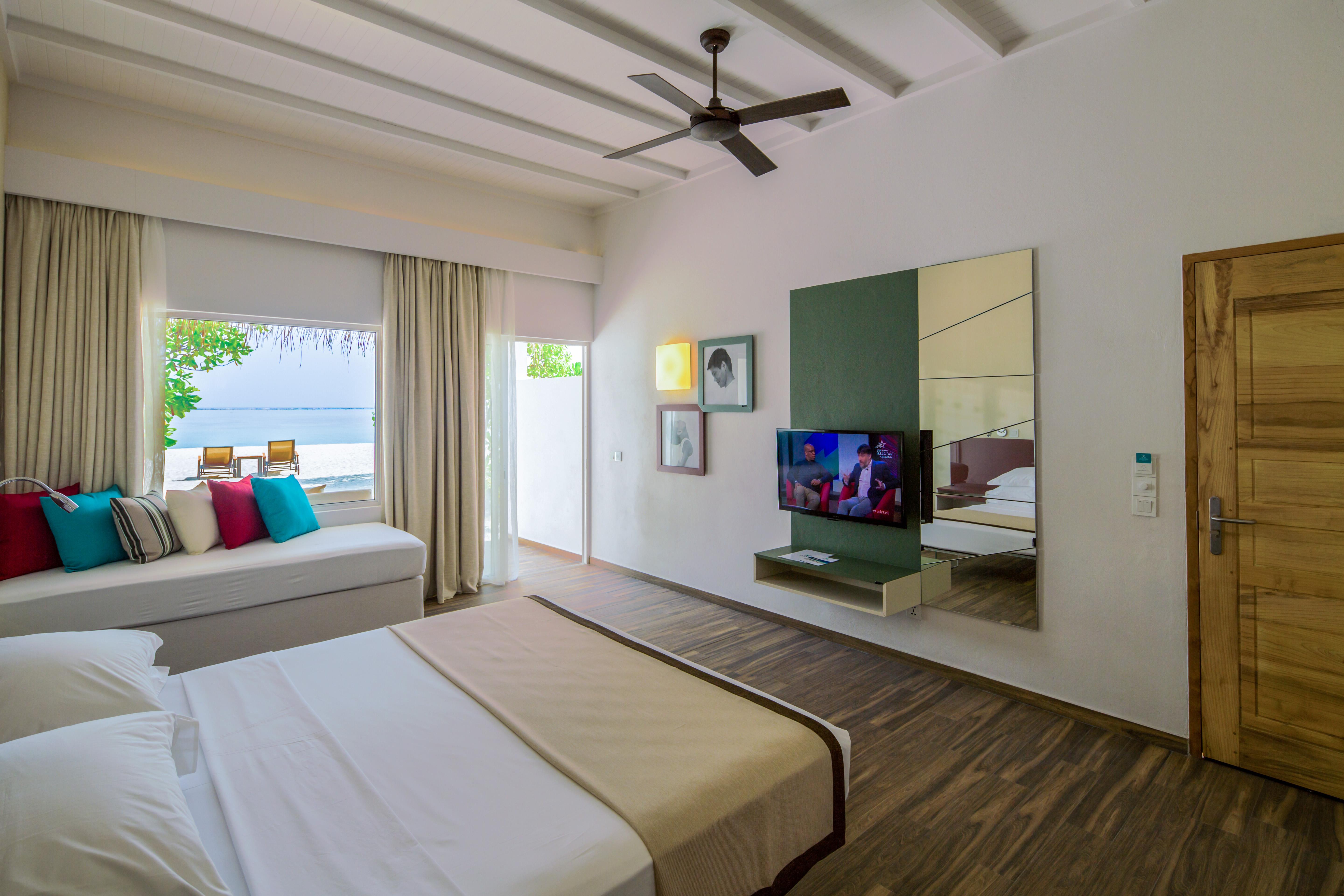 Отель Cocoon Maldives Kurendhoo Экстерьер фото