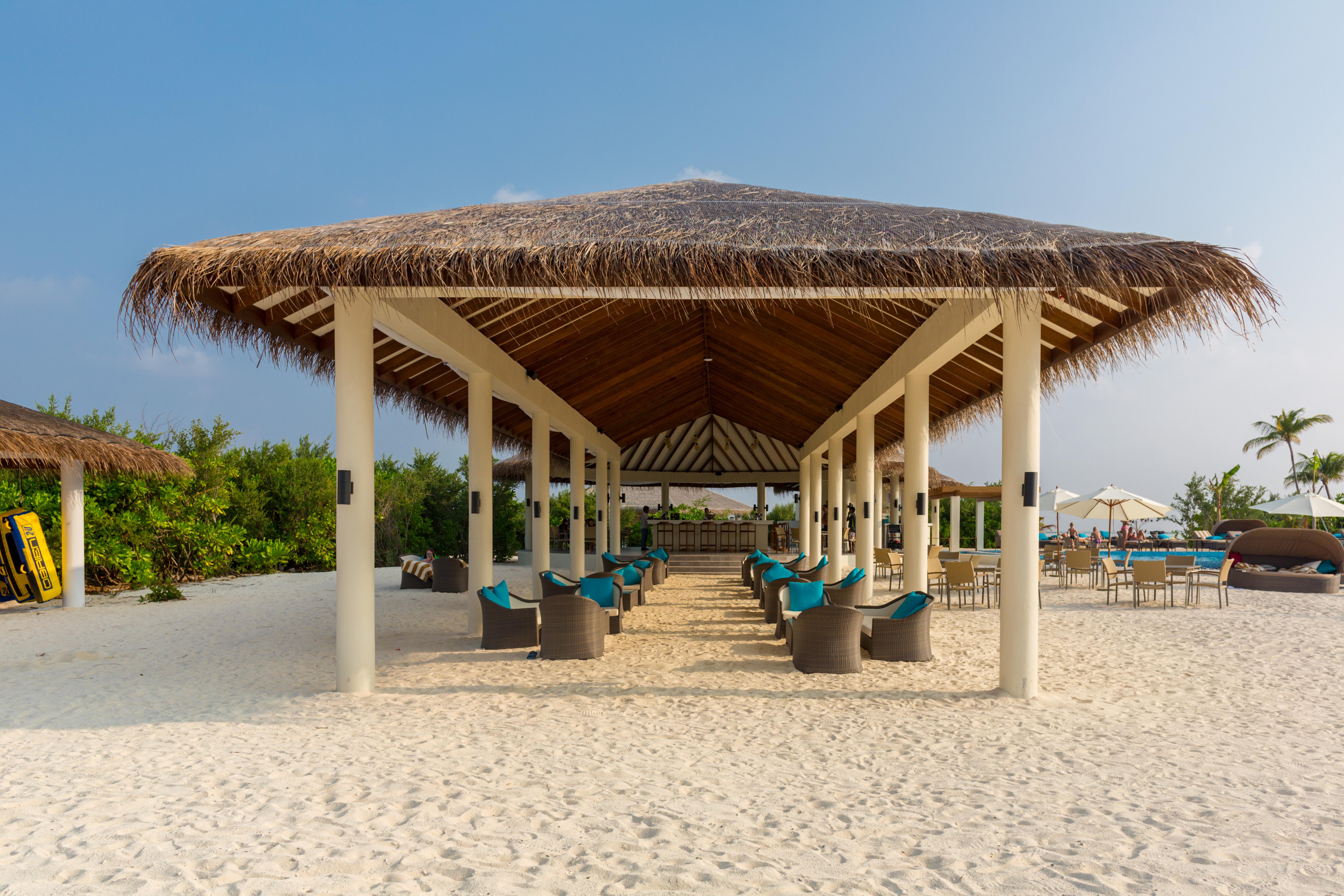 Отель Cocoon Maldives Kurendhoo Экстерьер фото