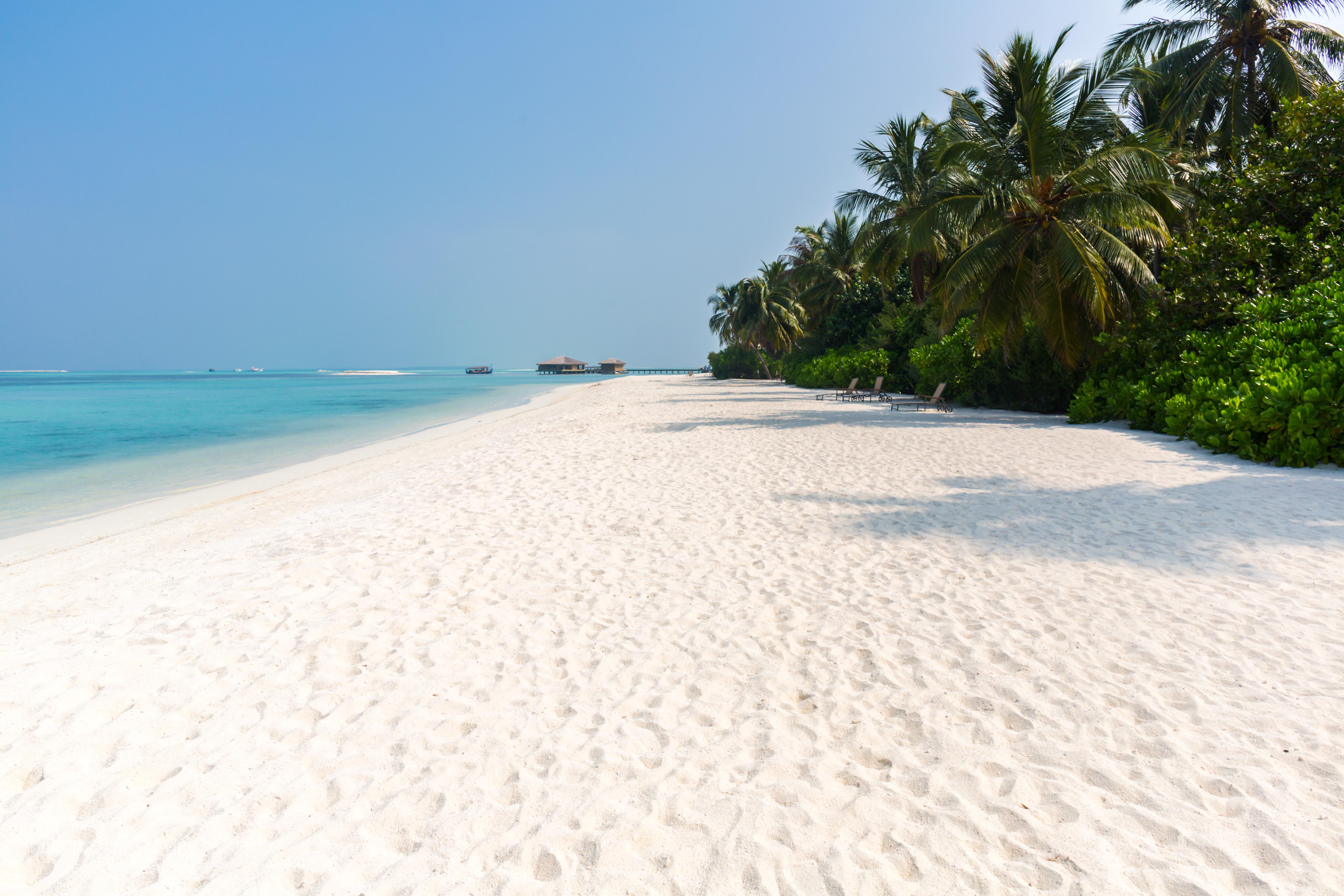 Отель Cocoon Maldives Kurendhoo Экстерьер фото