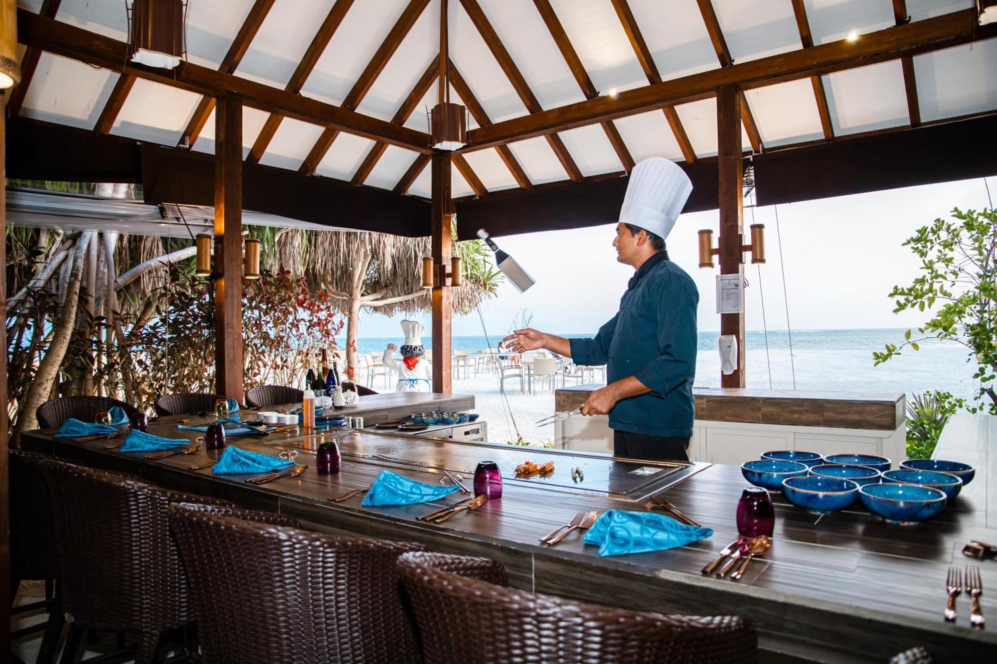 Отель Cocoon Maldives Kurendhoo Экстерьер фото